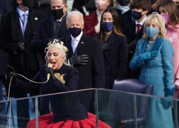 Joe Biden juró para convertirse en el 46 presidente de los Estados Unidos en una ceremonia blindada por militares y sin ciudadanos