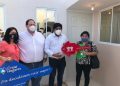 El Secretario General y Jurídico del Infonavit nacional, Rogerio Castro Vázquez, entregó 18 casas en el fraccionamiento Alameda Parque Residencial de Kanasín