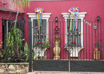 Anuncian ganadores de los concursos de trova y fachadas por Mérida / Los concursos fueron convocados por el Ayuntamiento de Mérida, a través de la Dirección de Cultura