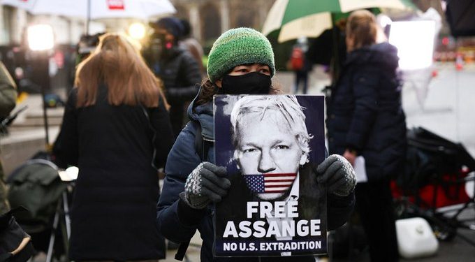 El ofrecimiento de “asilo político a Julian Assange por parte del presidente AMLO recoge una de las tradiciones más democráticas, justas y humanitarias”