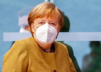 Ángela Merkel, está considerando la posibilidad de cerrar las fronteras en caso de diferentes enfoques ante el COVID19: “Todavía es posible prevenir una tercera ola, aún más violenta”, subrayó el canciller alemana