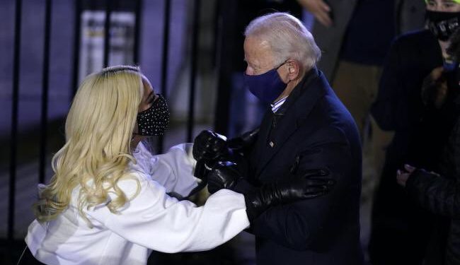 Lady Gaga está lista para cantar el himno nacional para la investidura de Joe Biden y Kamala Harris el 20 de enero / También participaría Jennifer Lopez