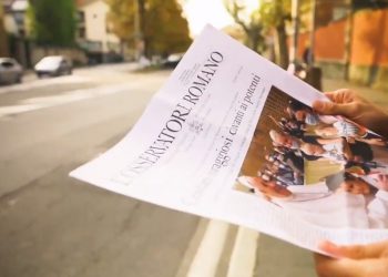 El médico personal del Papa Francisco, Fabrizio Soccorsi, murió como resultado de “complicaciones debidas al COVID-19” / El Pontífice anunció vacunaciones en el Vaticano