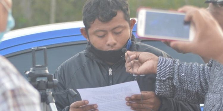 Tras amenazas en Facebook ofreció una disculpa pública al periodista Bartolomé Canché Pech, del periódico De Peso y colaborador de otros portales informativos