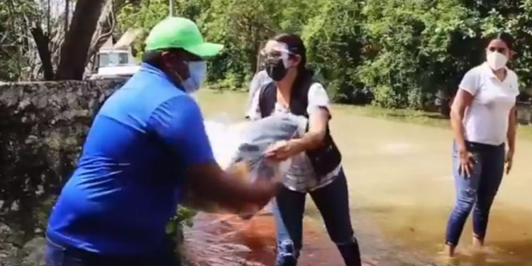 “Los yucatecos no me eligieron para hacer lo popular, sino para hacer lo correcto”, expresó Vila Dosal al referirse a las medidas y acciones implementadas por su administración ante la emergencia sanitaria por la pandemia del coronavirus