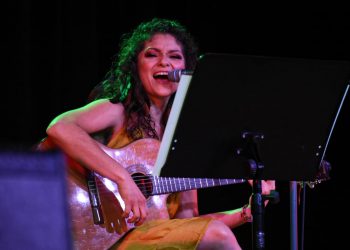 Tres grandes trovadoras de la canción unieron sus voces en el Mérida Fest 2021 “La trova va, una fiesta responsable” con un mensaje de vida