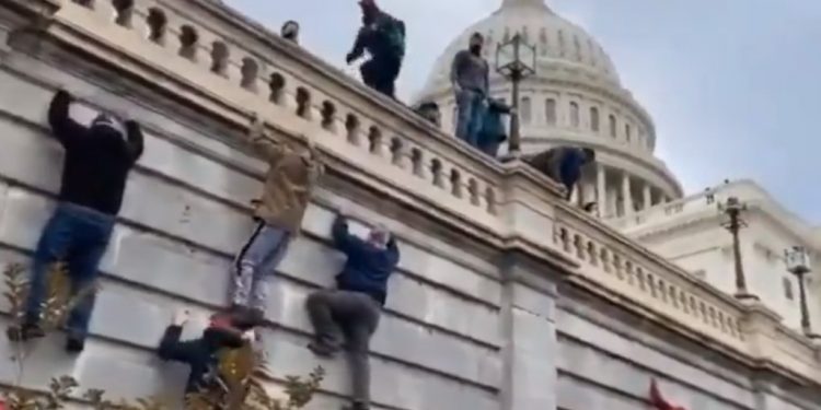 Viene la guerra contra el “terrorismo doméstico” / Biden así calificó a los partidarios del presidente Donald Trump que irrumpieron violentamente en el Capitolio de Estados Unidos