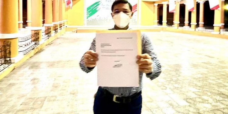 Se enojó y dejó el PRI: Castillo Ruz pidió la candidatura en Umán y estaba negociando también la candidatura a la diputación por el Distrito VIII para un familiar, pero en ambos casos fracasó