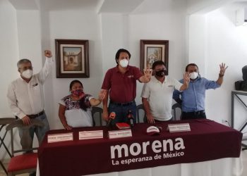 Mario Mex Albornoz anunció que ya se recolectó siete mil firmas para la revocación definitiva de Orlando Pérez Moguel como representante