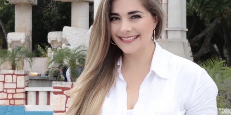 Movimiento Ciudadano contenderá en las elecciones federales con la convicción de impulsar Un Nuevo Trato para Yucatán: Vida Gómez Herrera