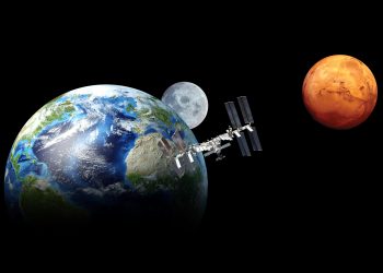 Mañana, alineación astronómica de Marte, Luna y Aldebarán la estrella más brillante de Tauro / Son los tres objetos más brillantes del cielo nocturno
