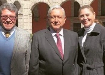 Ángel Alonzo Xacur jugó en lo oscurito y quedó fuera de la delegación del Infonavit: se inscribió como pre candidato a la alcaldía de Mérida por Morena además de Brito, Echazarreta, y muy seguramente, de Verónica Camino