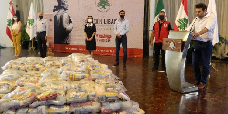 La Cruz Roja Mexicana Delegación Yucatán recibió del Club Libanés de Mérida 750 despensas alimentarias que serán distribuidas en los municipios de Progreso, Akil y Yaxcabá
