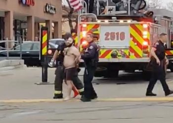 Diez personas, incluido un oficial de policía, murieron en un tiroteo en un supermercado de Boulder, Colorado, Estados Unidos / Se trata de la segunda matanza en ese país en escasa una semana