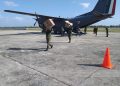 Llegaron 14,400  dosis de la vacuna SINOVAC y 1,950 Pfizer enviadas por el gobierno federal para los Estados de Yucatán y Campeche a la Base Aérea Militar número 8 ubicada en Mérida