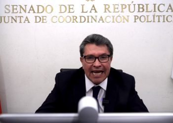 “La reforma de la industria eléctrica es constitucional, privilegia las energías limpias y fortalece la soberanía energética de México”, asegura Ricardo Monreal: “Nuestro movimiento está actuando en congruencia”