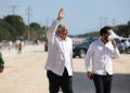 “Gobernador Mauricio Vila Dosal realiza en Yucatán un trabajo serio, responsable y con dimensión social, que no anda con politiquerías, ni grillando”, dice el presidente AMLO
