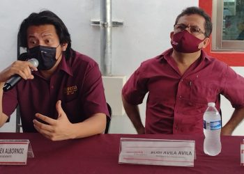 El presidente de Morena Yucatán afirmó que su partido no brindará apoyo a la campaña de la que se supone es su candidata a la alcaldía, Verónica Camino Farjat, quien se puso la camiseta de la “esperanza” hace algunas semanas