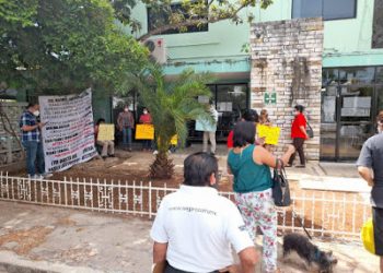 Vecinos de Vista Alegre y del fraccionamiento del Arco “lamentaron que activistas a favor de los derechos humanos se manifiesten a favor de una campaña orquestada por los intereses de una mafia al interior del Tribunal Agrario”, según dicen