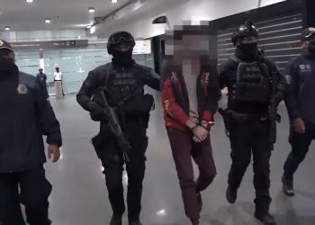 Secretaría de Seguridad Ciudadana de la Ciudad de México detuvo en Mérida con apoyo de la FGE a un hombre señalado como posible responsable de exigir dinero a una mujer a cambio de eliminar de internet y redes sociales fotografías íntimas