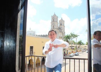 Liborio Vidal inicia la contienda electoral con un video que marca la línea que seguirá en los próximo 55 días / Mestizas, empresarios, hombres, mujeres y jóvenes en el equipo del PAN