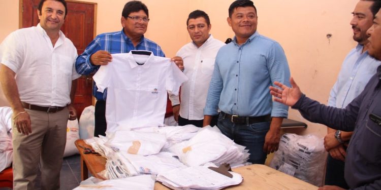 Roger Torres Peniche, Jorge Díaz Loeza y Rubén Arjona Ortiz pidieron licencia a sus cargos en las dependencias a su cargo en el gobierno del Estado de Yucatán “por motivos personales”, dicen en comunicado
