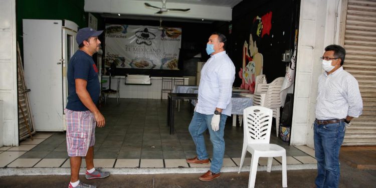 A través de Micromer el Ayuntamiento de Mérida “da la mano a miles de meridanos para salir adelante”, dice el alcalde Renán Barrera Concha