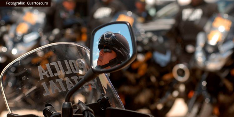 El pasado miércoles 31 de marzo, el periodista Erick Manzanilla Gómez, recibió una llamada de amenaza: Los hechos ocurrieron después de una transmisión en vivo, según Artículo 19