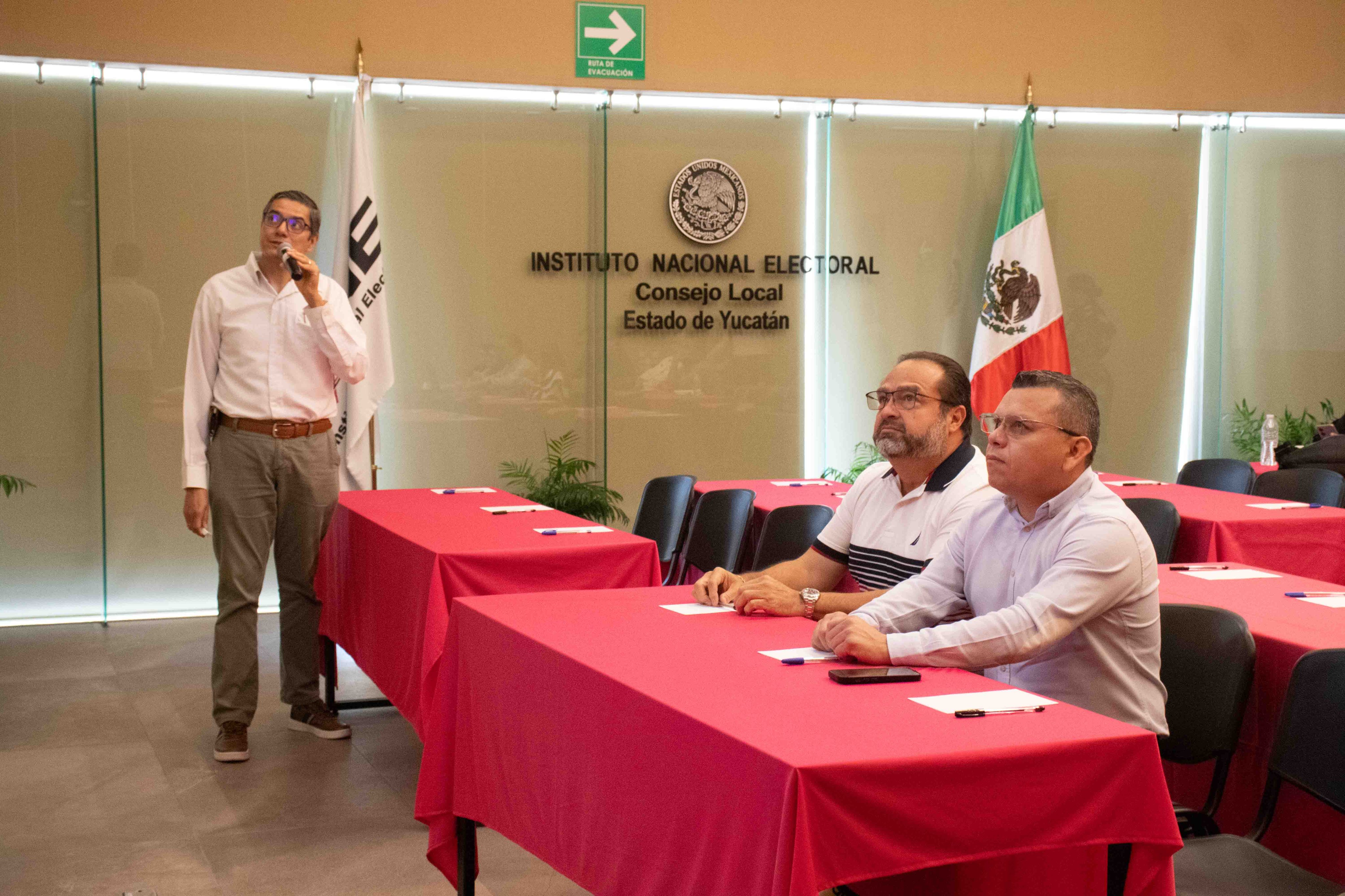 IEPAC equivoca logos de partidos en boletas electorales, lo que obliga a reimpresión con costo para los contribuyentes: MC