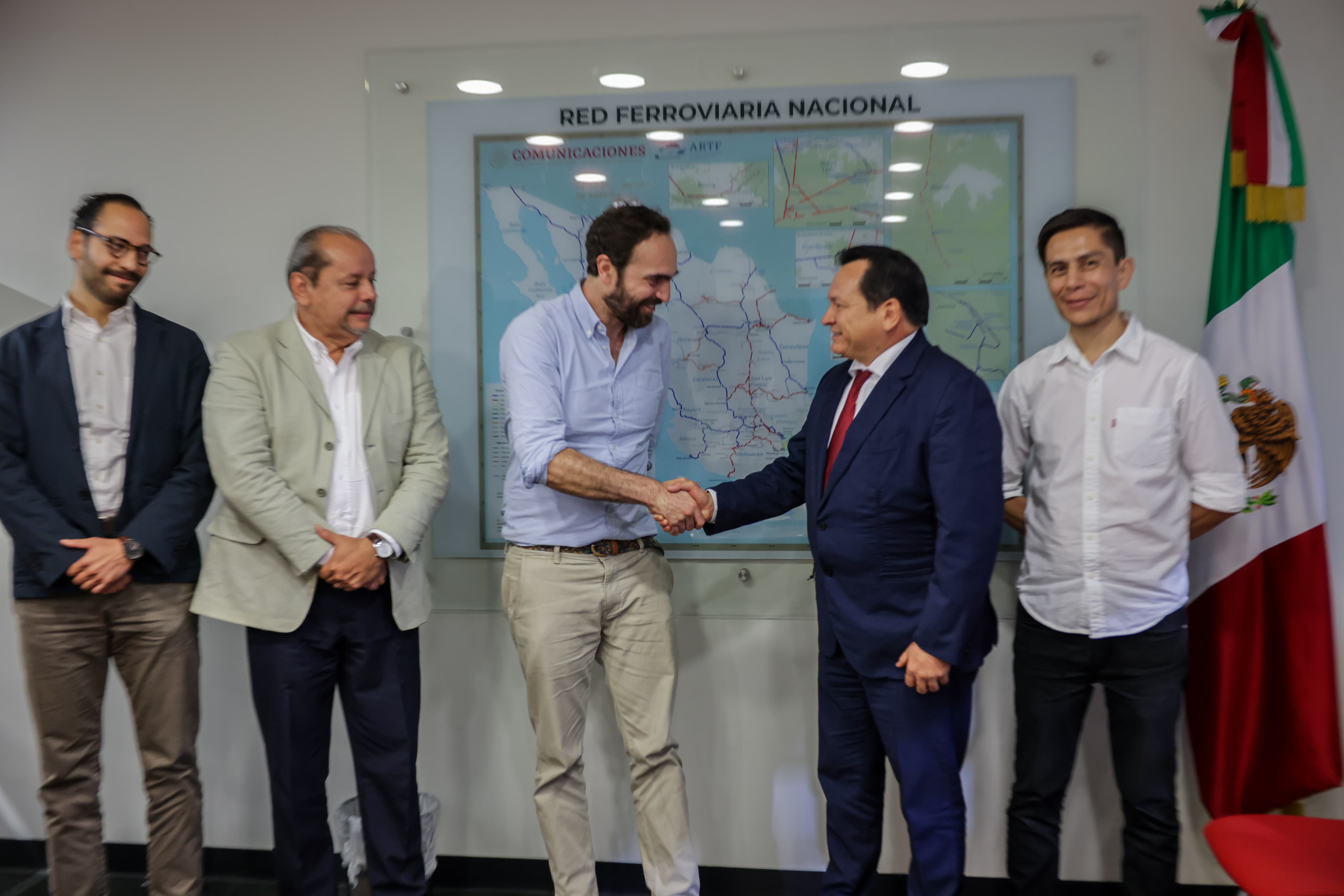 Especialistas del Gobierno Federal y del Gobierno de la Ciudad de México asesorarán a la Agencia de Transporte de Yucatán / “La idea es que nos acompañen, que nos orienten”