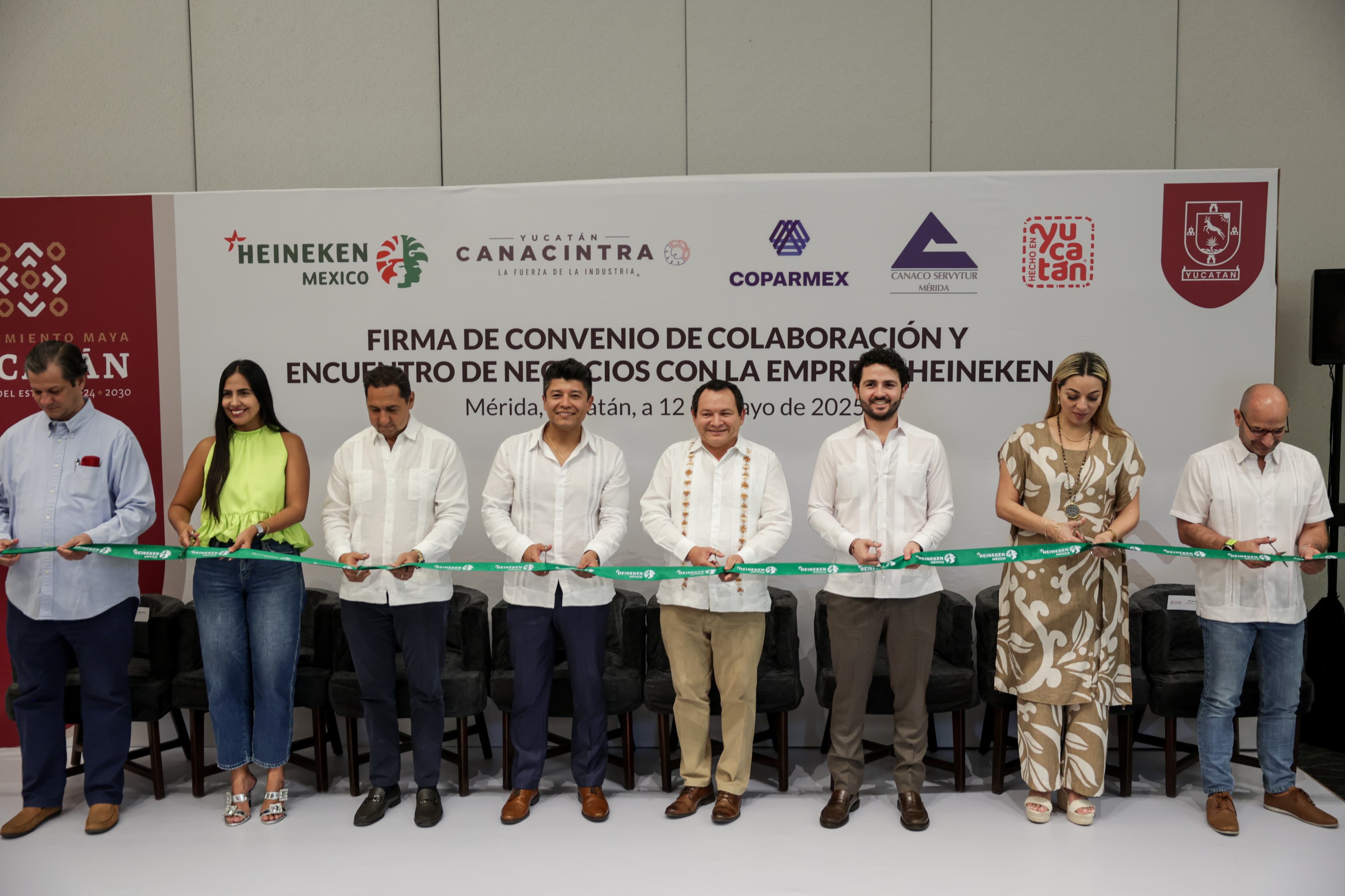 Firmaron convenio de colaboración entre el Gobierno del Estado y la empresa Heineken para impulsar las cadenas de proveeduría, dicen
