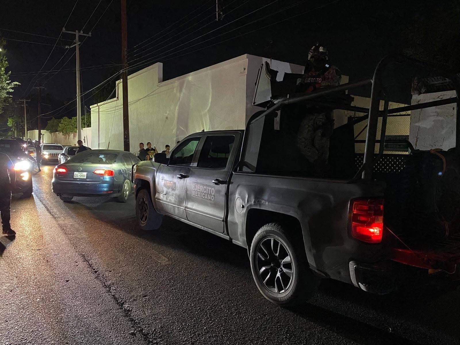Militares fueron acusados de robar 50 mil pesos y mil dólares en efectivo, además de celulares y otras pertenencias en Nuevo Laredo