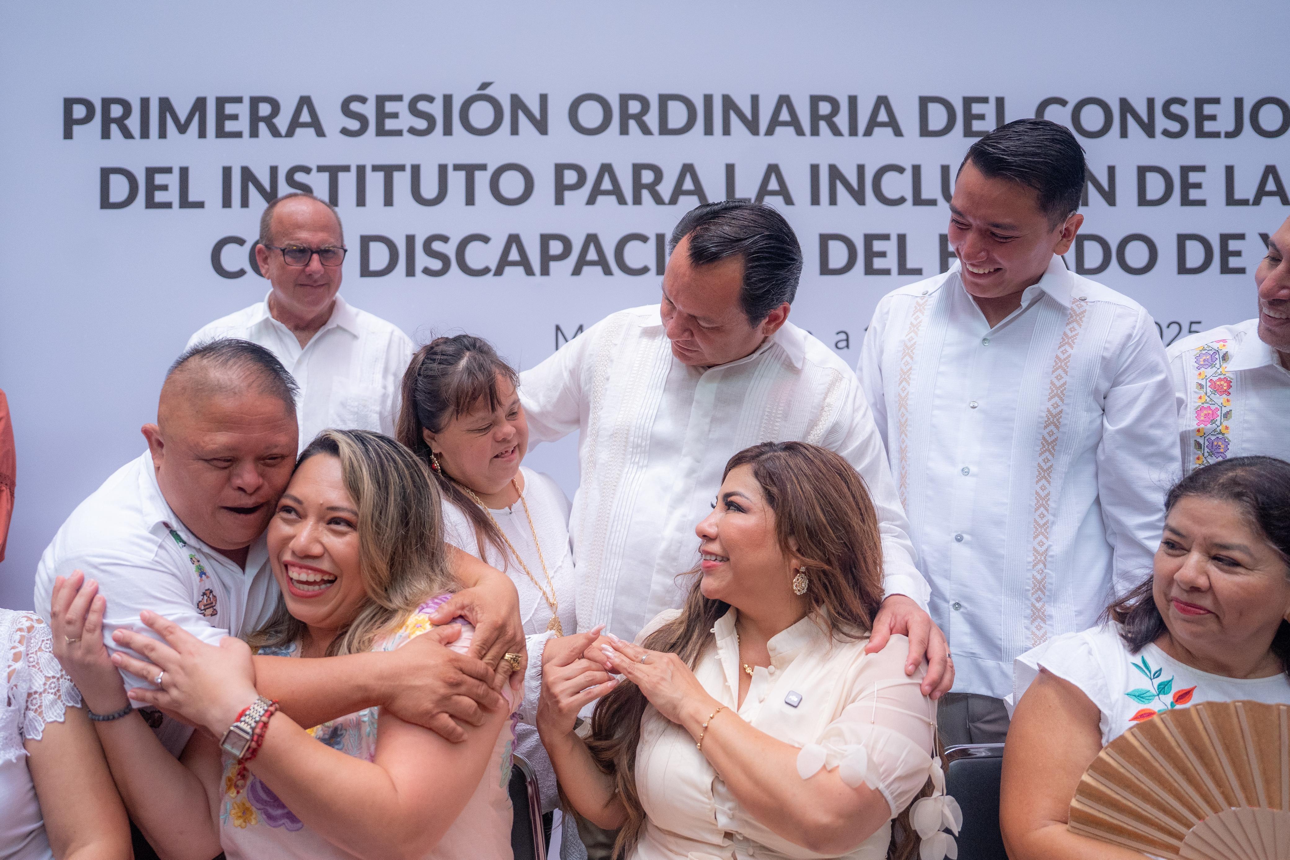 El gobernador Joaquín Díaz Mena encabezó la instalación del Consejo Consultivo del Instituto para la Inclusión de las Personas con Discapacidad