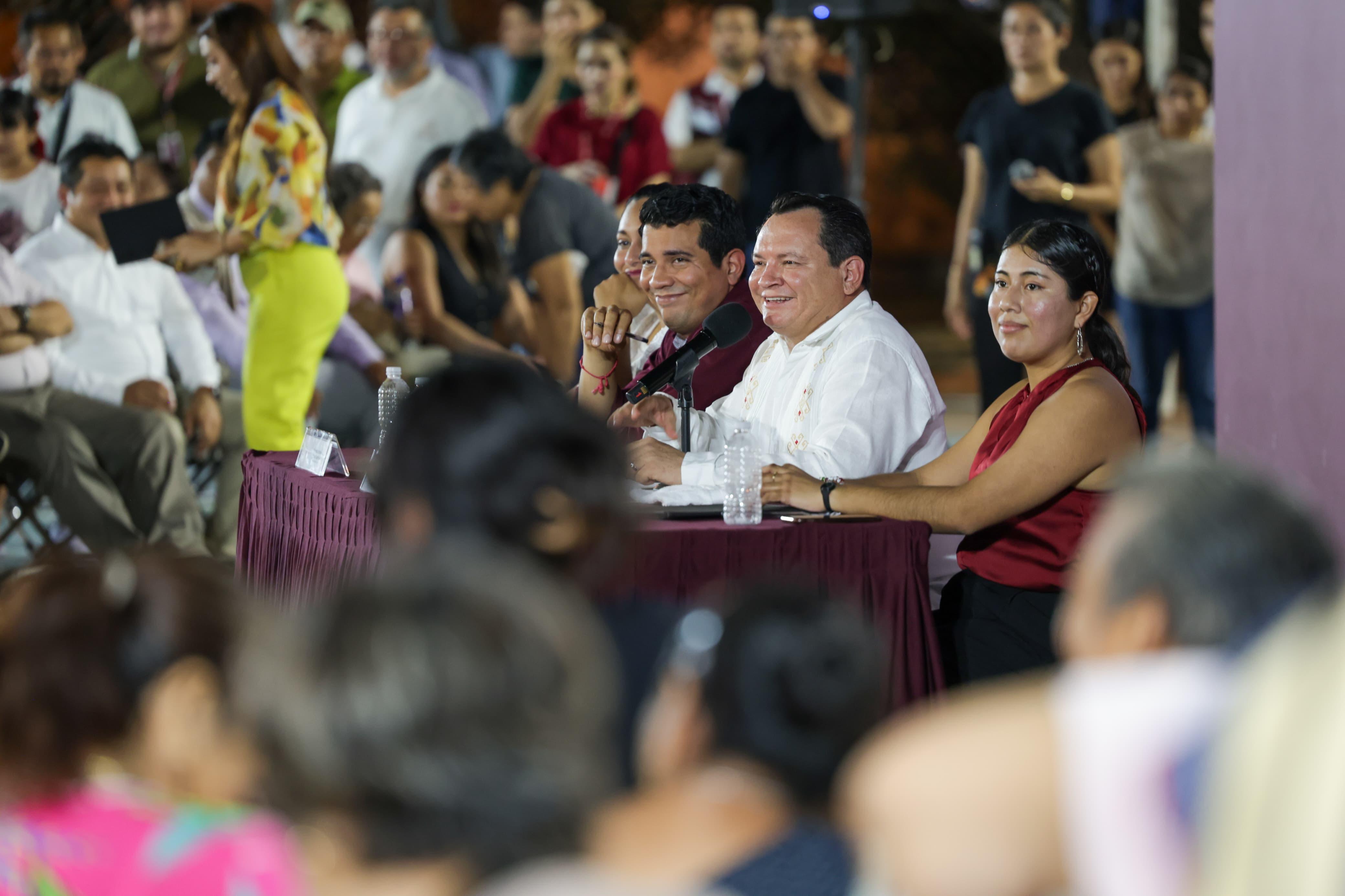 Gobernador Joaquín Díaz Mena “visitó la colonia Amalia Solórzano para escuchar de viva voz las inquietudes y propuestas de sus habitantes”
