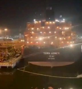 Operación industrial con flota de buques fantasma para importar e introducir en México combustible de contrabando, revela Reuters
