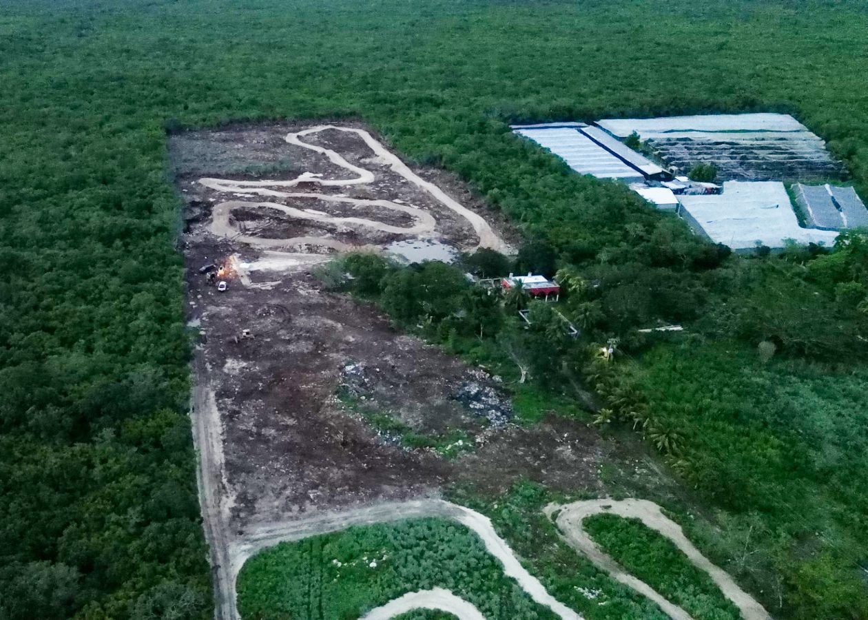 Profepa clausura pista de motocross por cambio de uso de suelo sin autorización en Chicxulub Pueblo, Yucatán