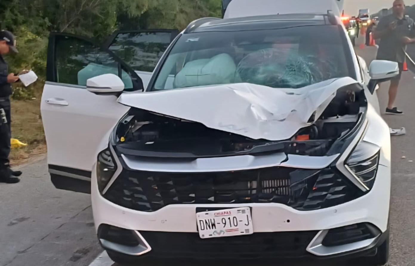 Un hombre sin hogar perdió la vida este amanecer tras ser atropellado por una camioneta con placas de Chiapas en la carretera Mérica-Campeche