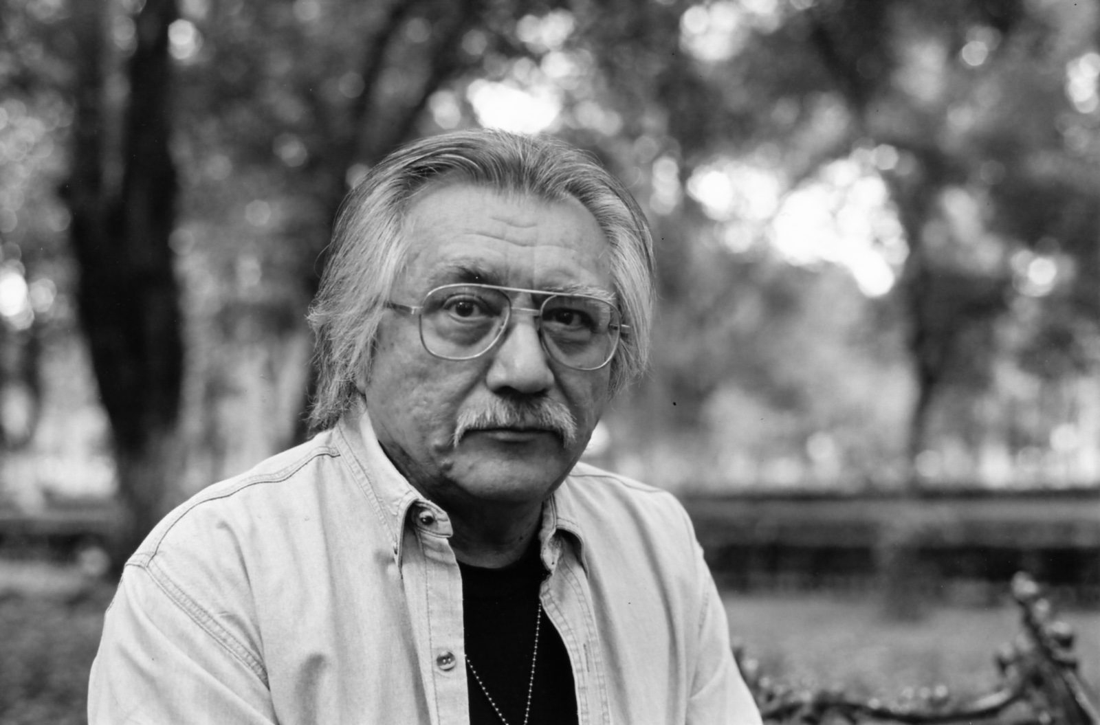 Galardonan a los yucatecos Agustín Monsreal y Mario Humberto Ruz Sosa con Premio Nacional de Artes y Literatura