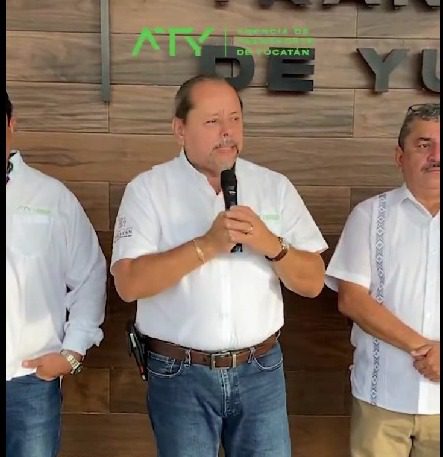 Aumento de dos pesos el precio del pasaje del transporte de las combis en Yucatán en Navidad: no aumentó en 16 años, argumenta la ATY / Subió la tarifa general y la tarifa social