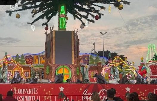 Alertan a Yucatán sobre las Caravanas Navideñas de Coca-Cola: Violan la Ley y ponen en riesgo la salud de infancias