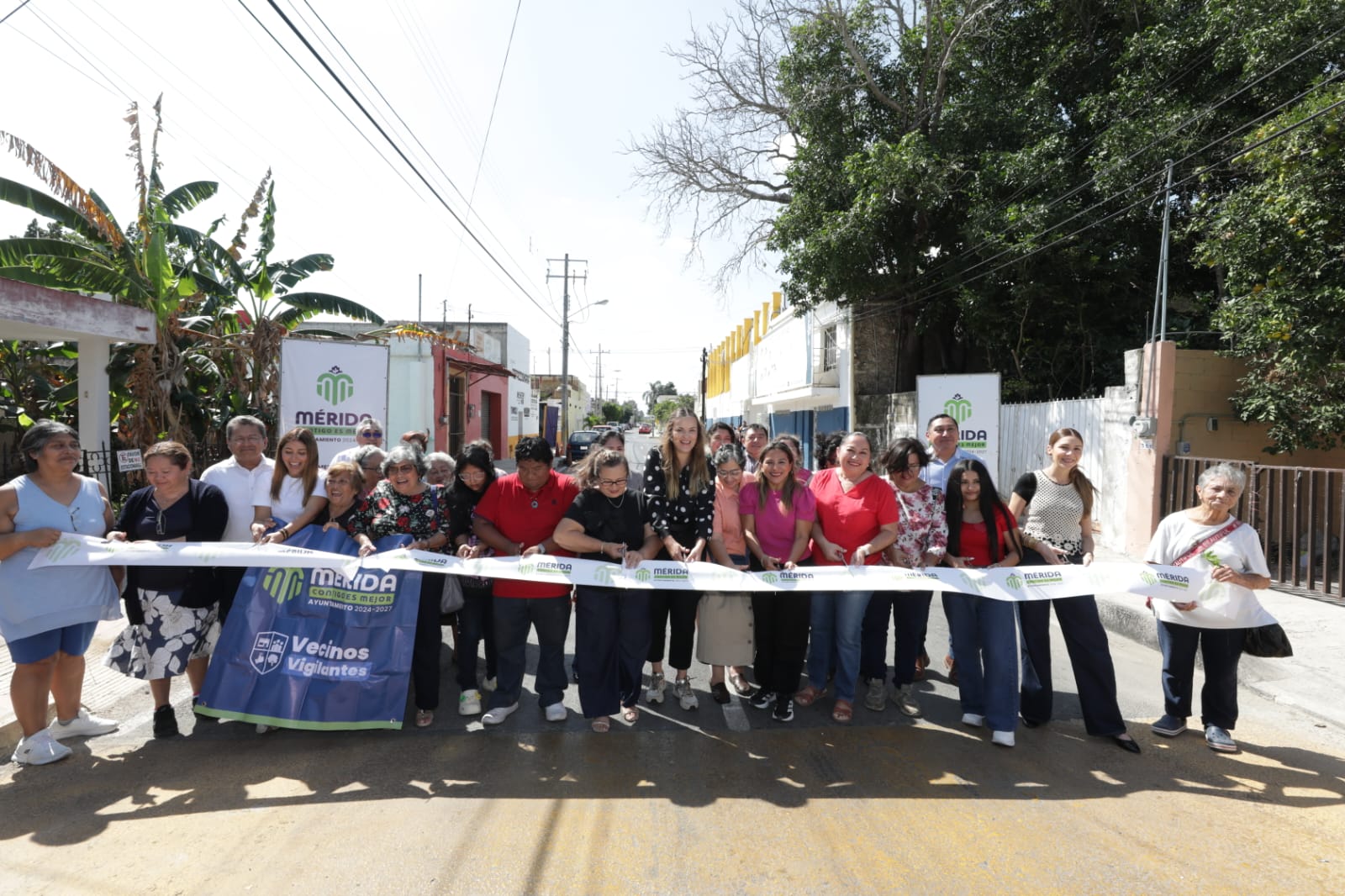Entrega de obras de repavimentación en el Centro Histórico de Mérida encabezada por la presidenta municipal Cecilia Patrón Laviada