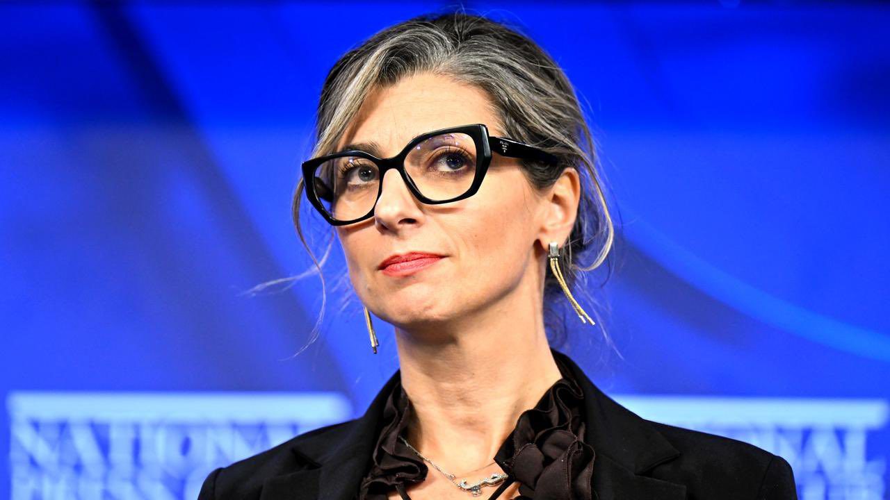 Washington impuso sanciones de “nivel terrorista” a Francesca Albanese y a otros miembros del personal de la CPI, congelando sus activos y obstruyendo las investigaciones sobre crímenes de guerra