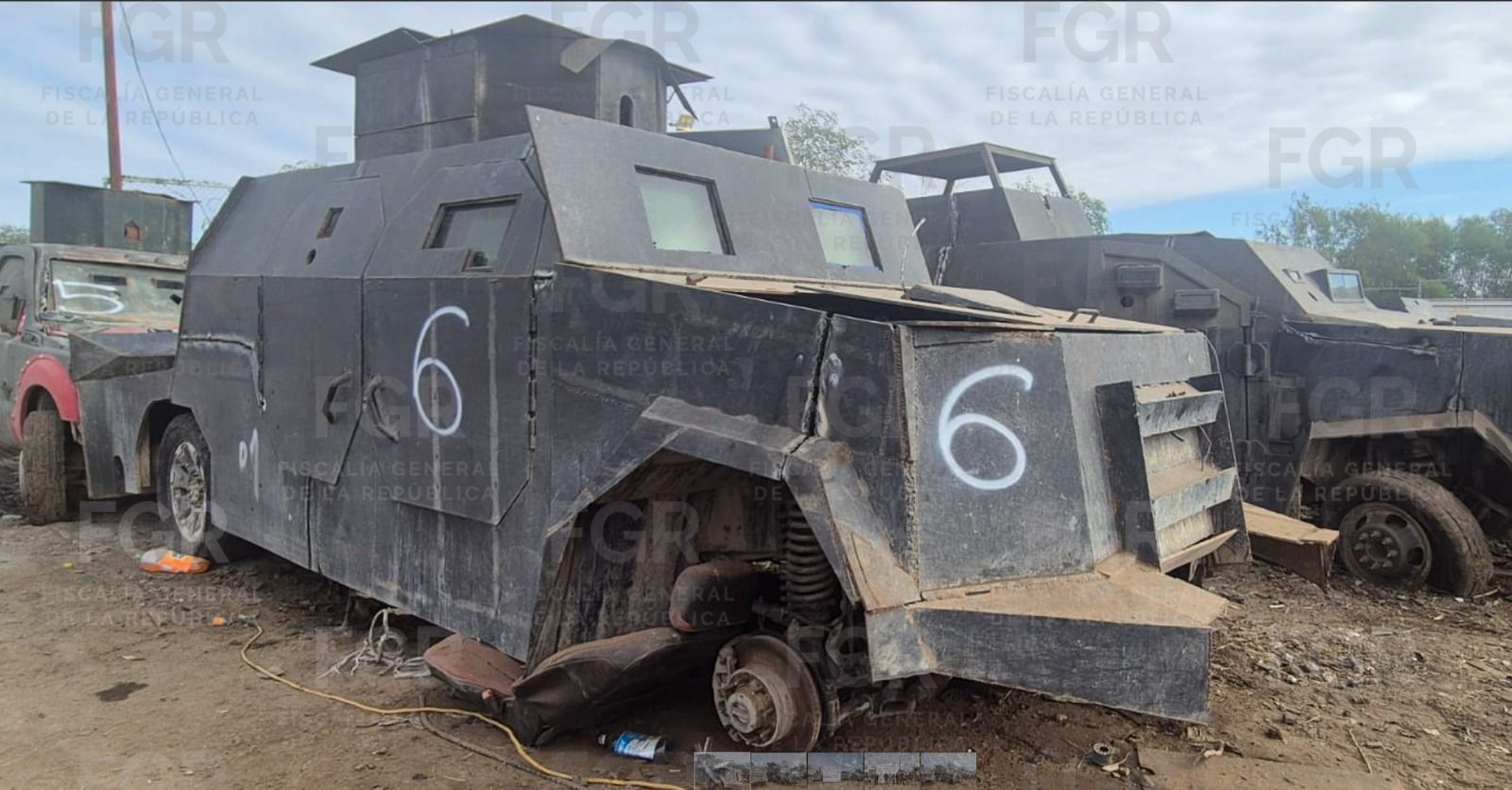 Fiscalía General de la República (FGR) informó que destruyó 23 vehículos con blindaje artesanal de los denominados “monstruos”