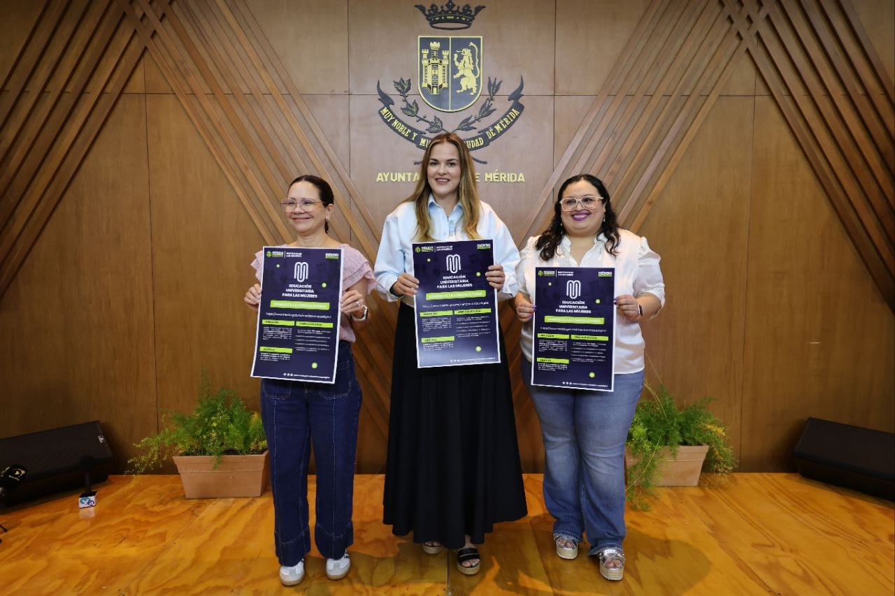 Cecilia Patrón presenta primer programa universitario del Ayuntamiento de Mérida para mujeres
