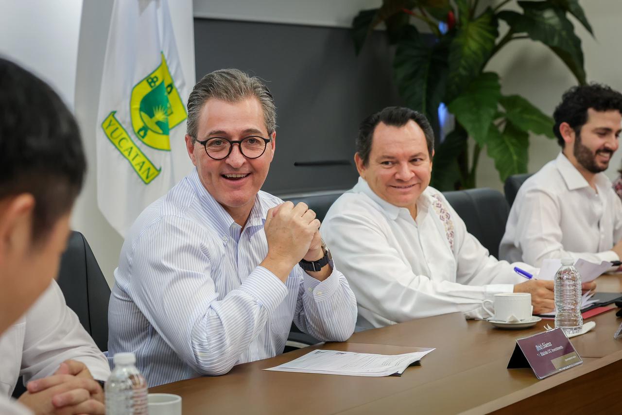 La empresa internacional Ultimate Solar Advanced Technology (USAT) instalará una planta industrial en Kanasín y creará alrededor de 1,000 empleos directos, según dicen autoridades