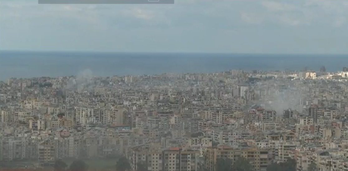 Israel, que nunca respetó el alto al fuego, invade el Líbano con el pretexto de ataques de Hezbolá / Miles de desplazados / Macron dice que es una escalada peligrosa y un error estratégico y envía buques al Estrecho de Ormuz