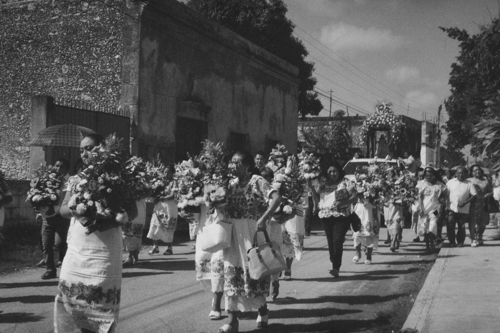 Organizan el Coloquio “Prometer, festejar y continuar, gremios y patrimonio” / La jornada se realizará el próximo jueves 12 de marzo, en la Videosala del Centro Cultural de Mérida Olimpo