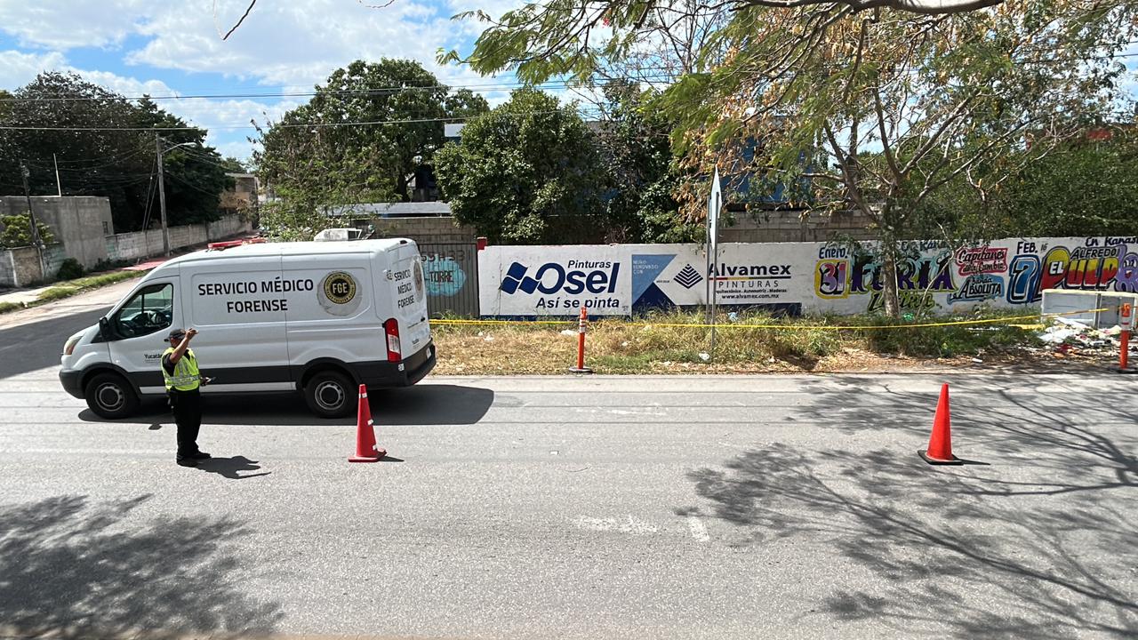 Encuentran muerta a una persona que vivía bajo un puente del periférico en Mérida / Personas que pasaban lo vieron en una postura extraña