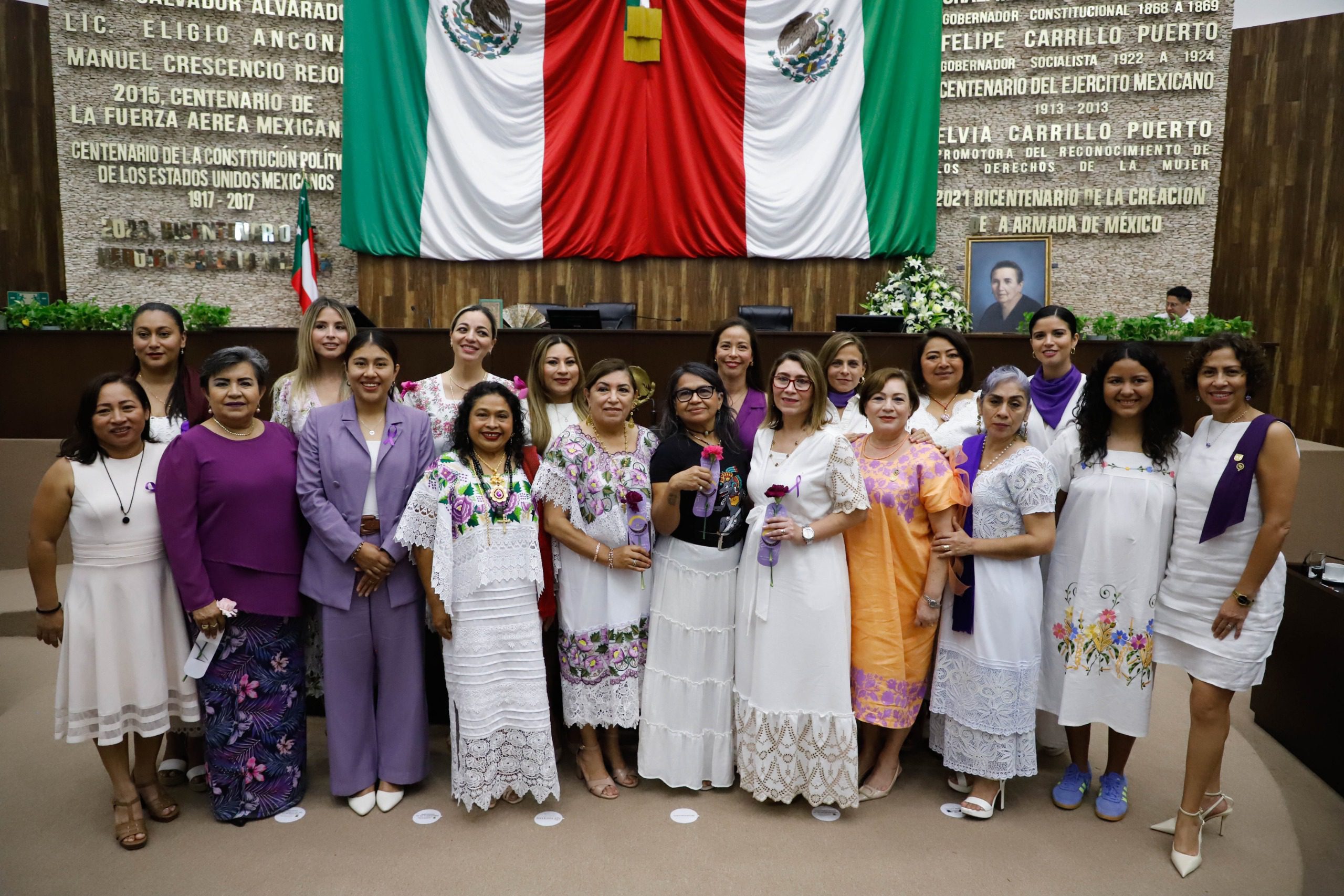 Entregaron Reconocimiento “Consuelo Zavala Castillo del Honorable Congreso del Estado” 2026 a la artesana ceramista Patricia Margarita Martín Morales