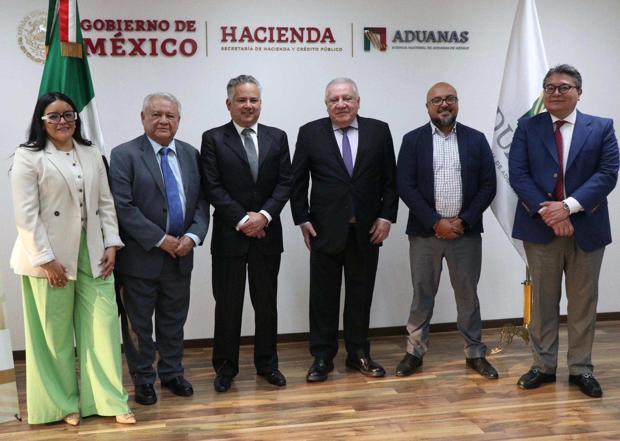 Llega a Segob Yucatán, Rafael Marín Mollinedo, quien renunció a la Agencia Nacional de Aduanas / Buscaría la candidatura a la gobernatura de Quintana Roo
